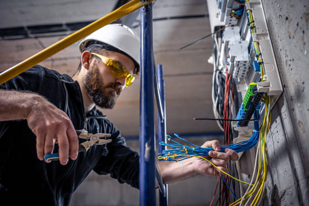 Best Licensed Electrician  in Lexington, OK